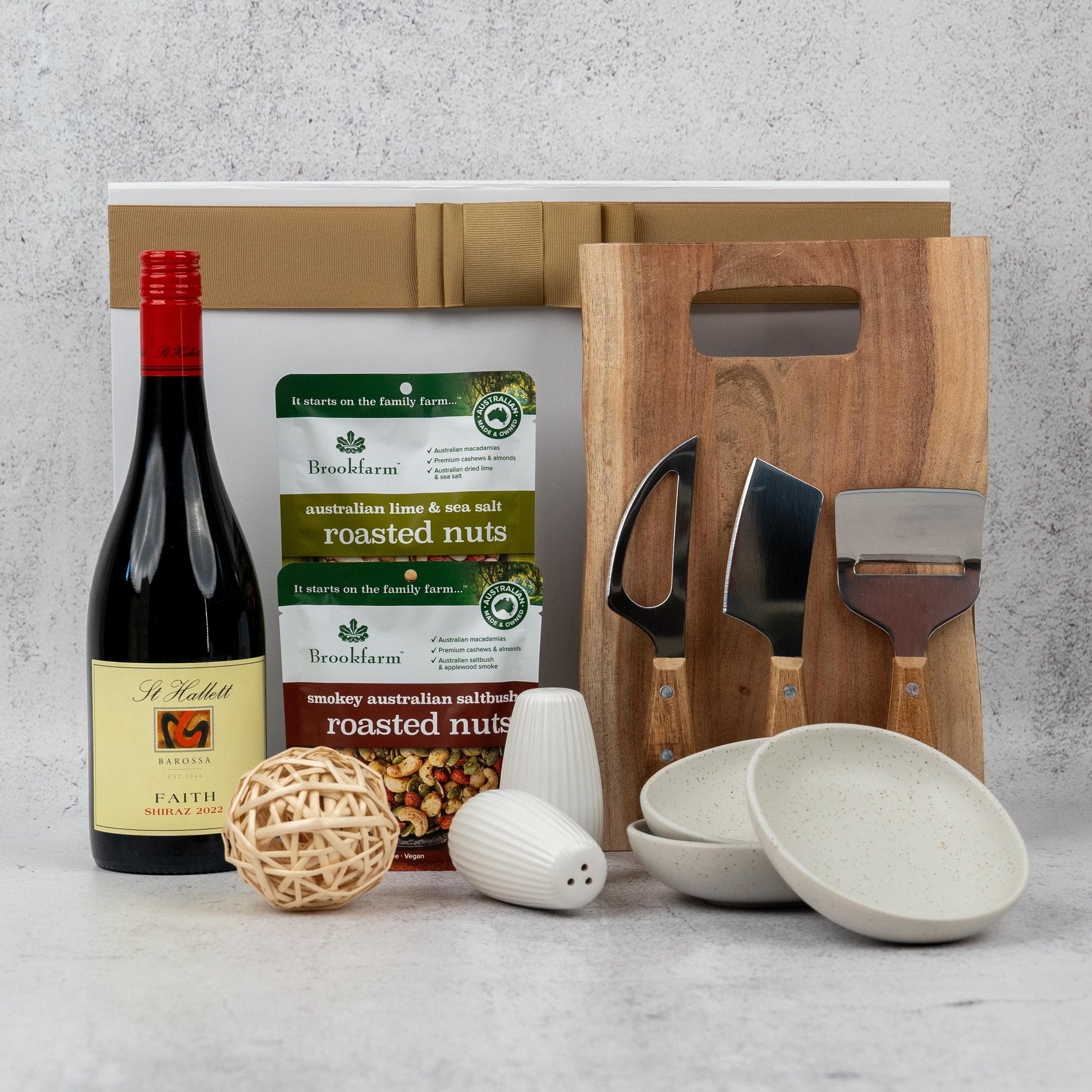 Corporate Gifting Made Easy with Gourmet Gift Hampers