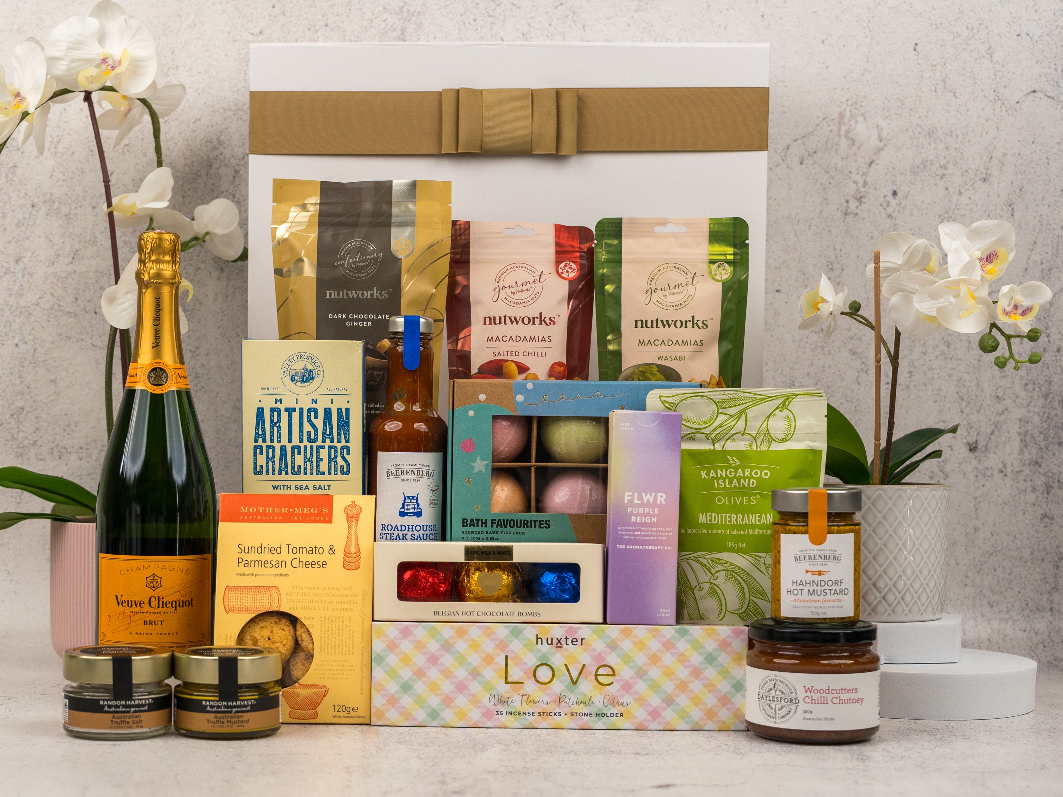 Deluxe Wine and Relaxation Hamper